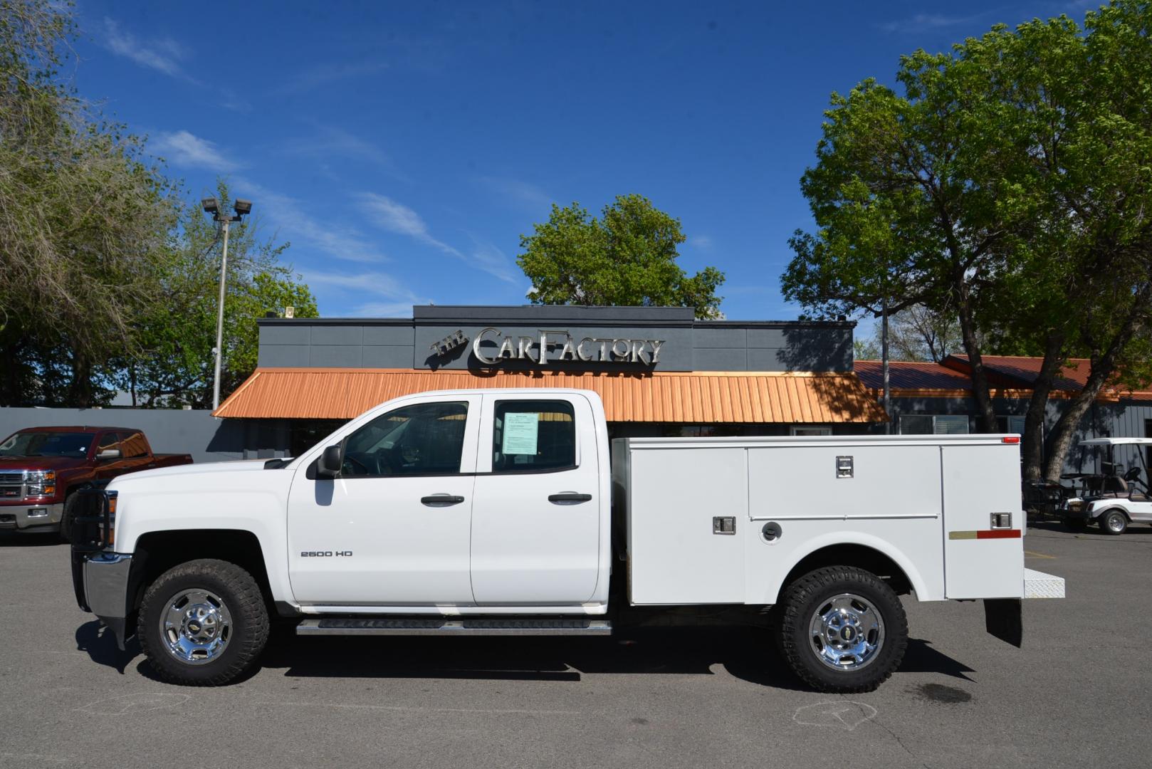 2015 White /Grey Chevrolet Silverado 2500HD Service Body with an 6.0 Liter V8 engine, Automatic transmission, located at 4562 State Avenue, Billings, MT, 59101, (406) 896-9833, 45.769516, -108.526772 - Photo#0